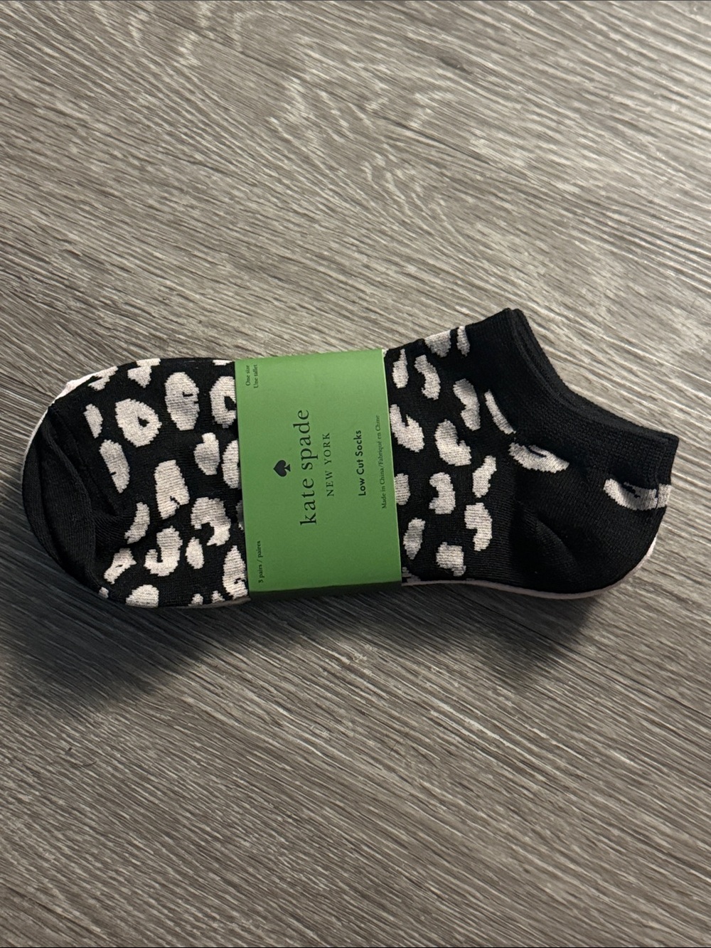 NWT. Kate Spade 3 pack Low-Cut Socks. One Size. 1 Gray, 1 Pink, 1 leopard